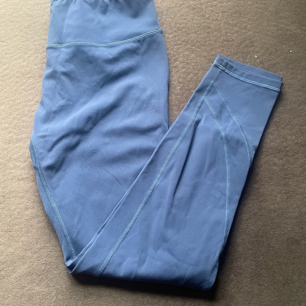 Alphalete leggings